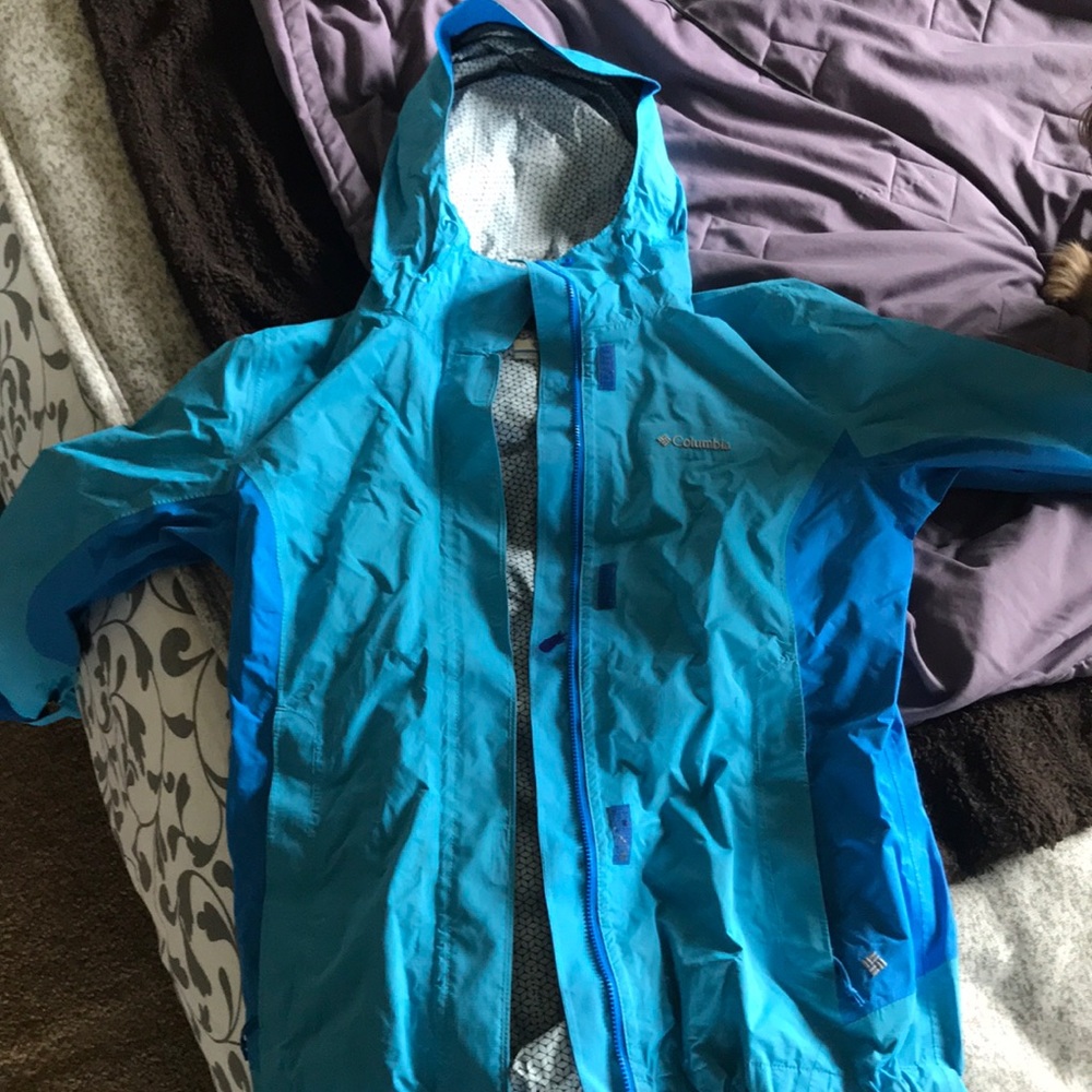 Blue Columbia windbreaker